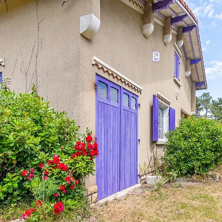 Grande Maison 8 Pers. A Avec Jardin Et Parking - Fr-1-521-219