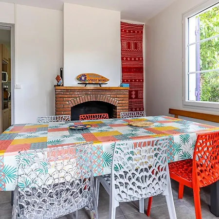 Grande Maison 8 Pers. à Avec Jardin Et Parking - Fr-1-521-219 Vakantiehuis Biscarrosse
