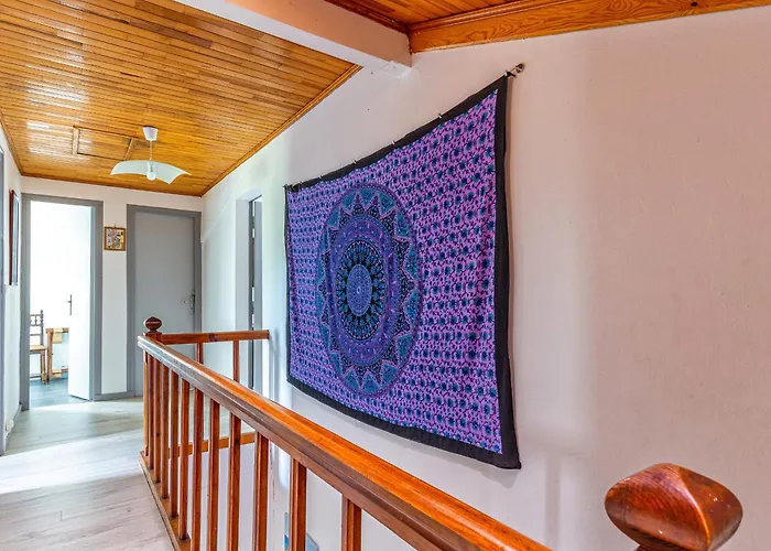 Grande Maison 8 Pers. à Avec Jardin Et Parking - Fr-1-521-219 Vakantiehuis