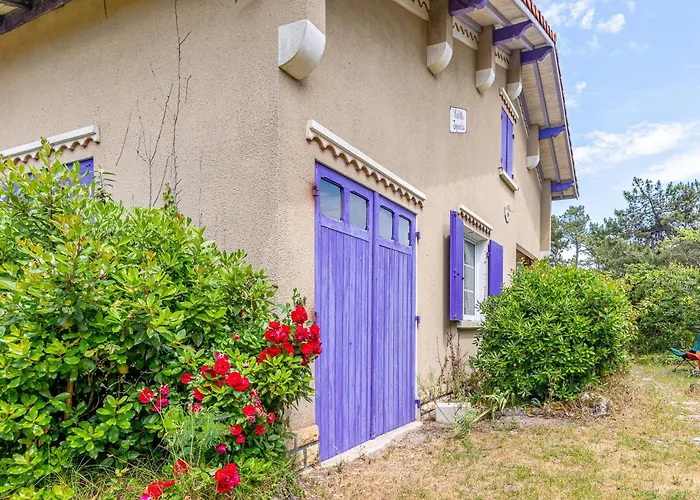 Grande Maison 8 Pers. à Avec Jardin Et Parking - Fr-1-521-219 Vakantiehuis